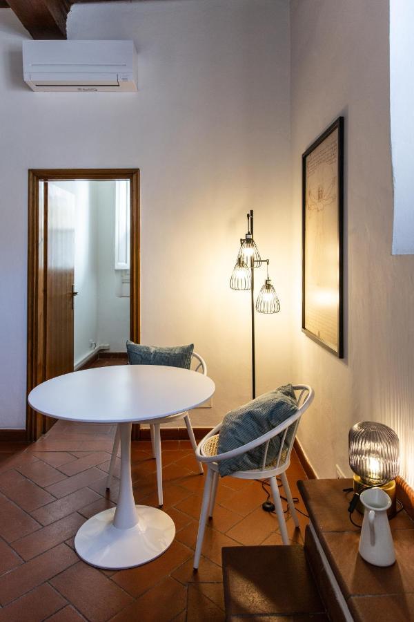 Unique Gem In Piazza Duomo Apartamento Florença Exterior foto